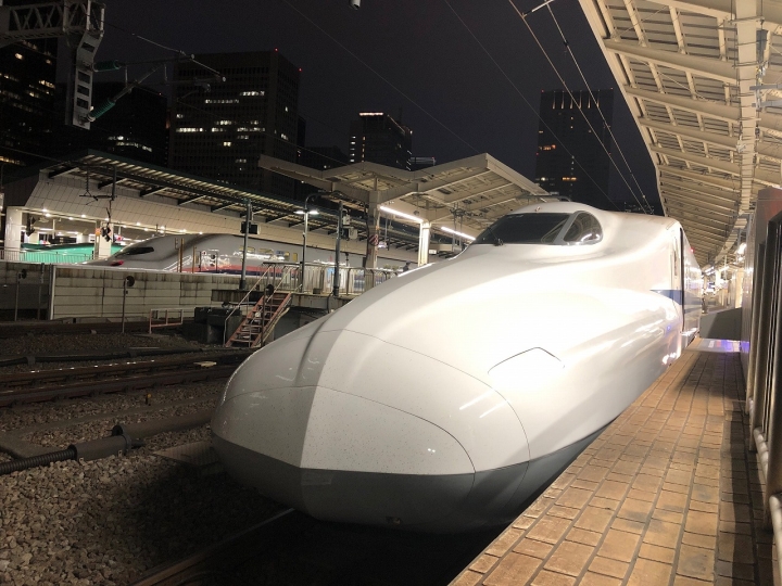 ブログ詳細 東京駅発 のぞみスーパーエクスプレス 博多行き ブログ 大阪オフィス内装工事はコスモテック 建装事業部